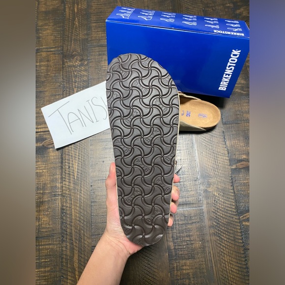 Boston Birkenstocks Taupe - Men’s US11/EU44 (42 shown in photos - not available) - Picture 4 of 8